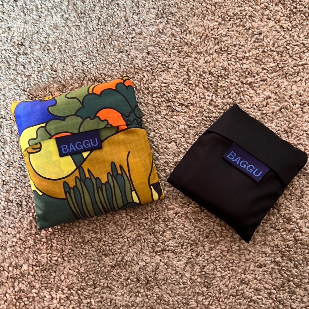 Two Baggu Reusable Bags 🦖🕷
